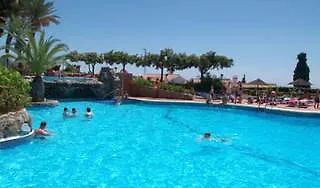 Üdülőközpont El Capistrano Sur