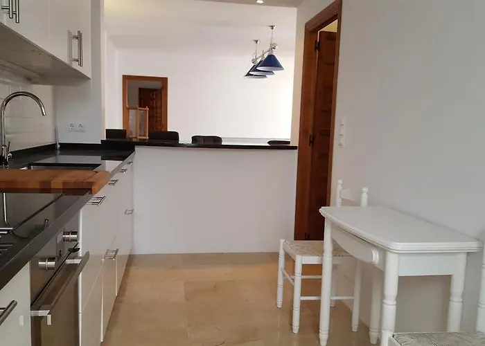 엘 카피스트라노 수르 네르하