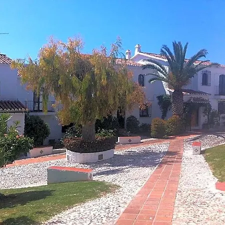 El Capistrano Sur Rezort 2*