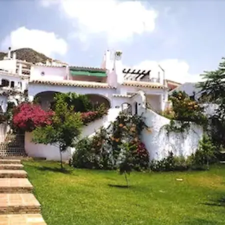 El Capistrano Sur אתר נופש 2*